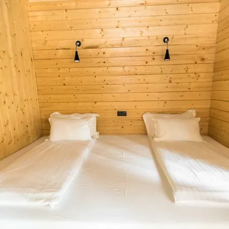 Victoria Thermal Banya (Blagoevgrad)